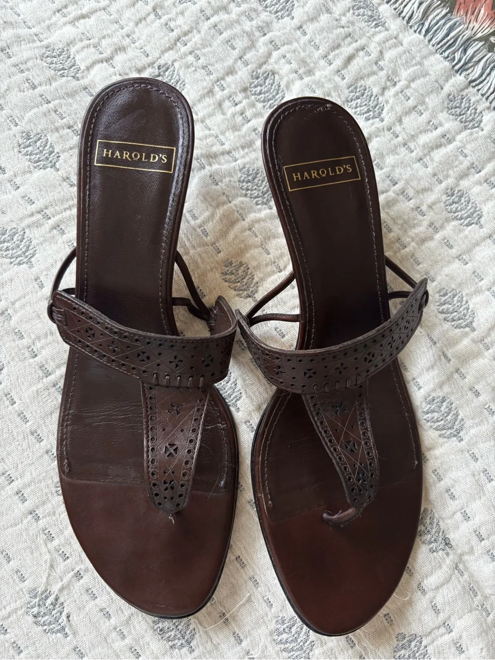 Harold's Dark Brown Leather Thong Sandals with Decorative Perforation
